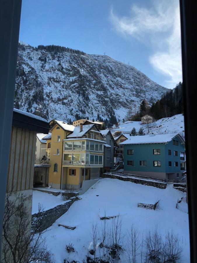 Alpine Haus Apartment Göschenen Exterior foto